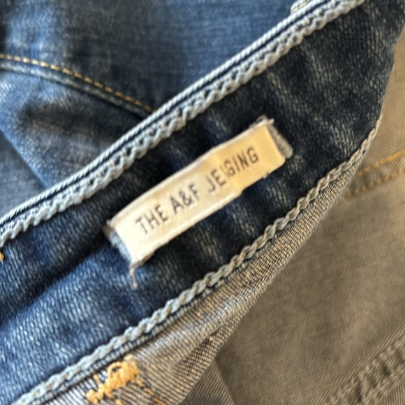 A&F Low-rise Jeggings - Picture 6 of 7